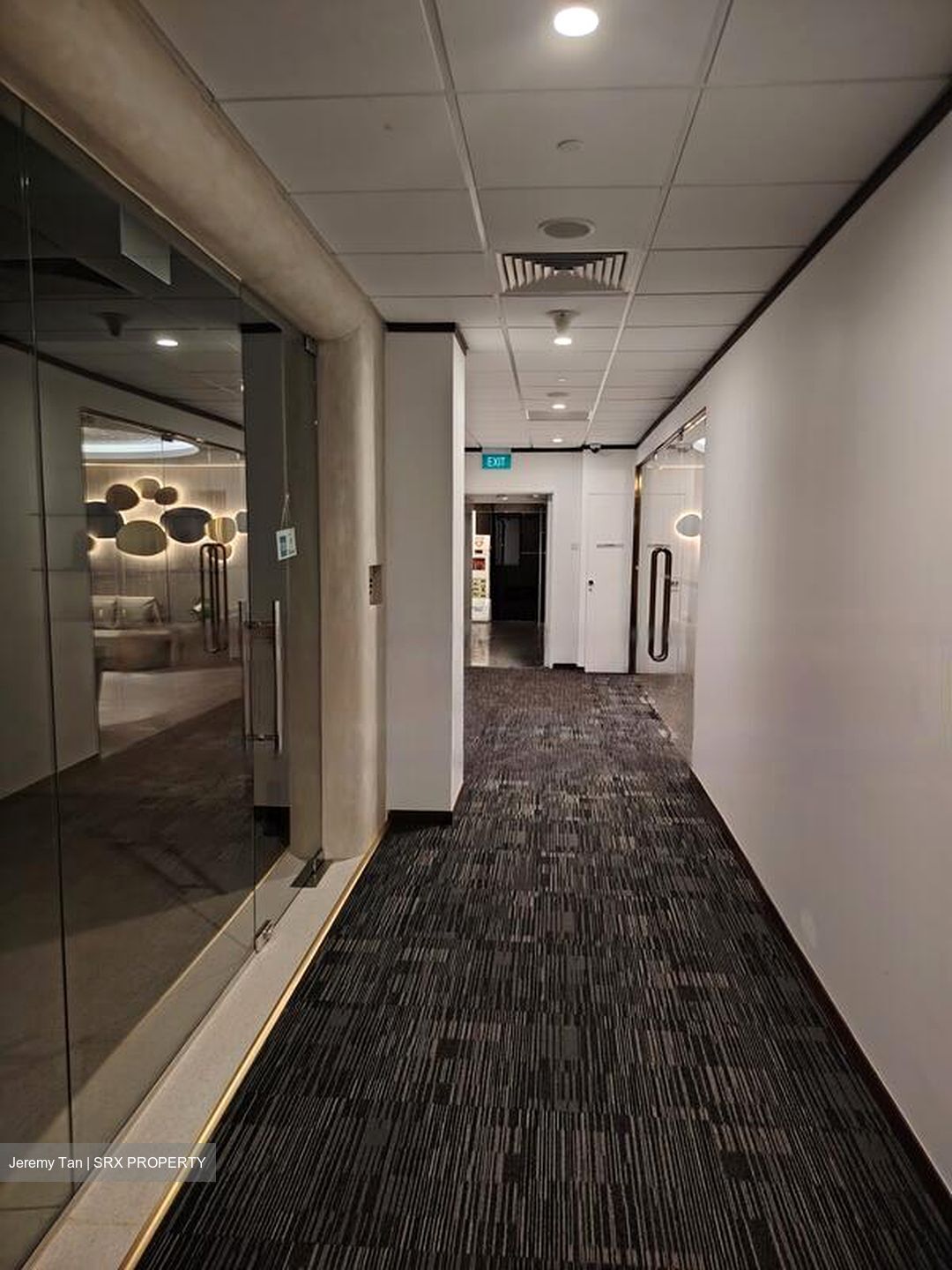 Wisma Atria (D9), Office #487332881